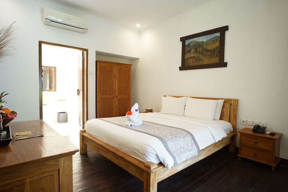 Royal Regantris Villa Karang 19/65