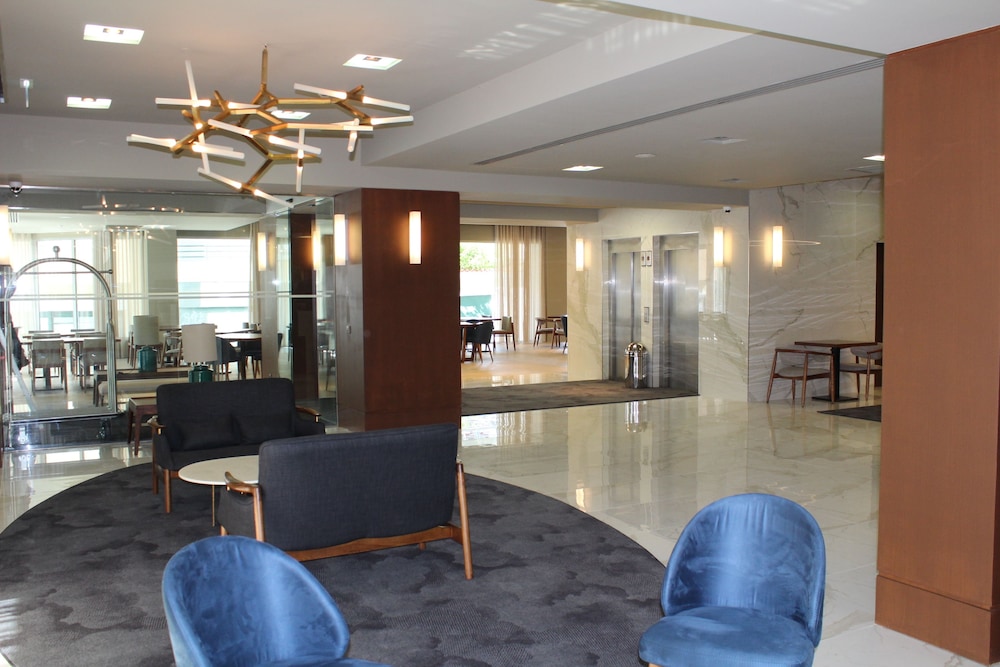 Lobby at Melia Setubal, SETUBAL