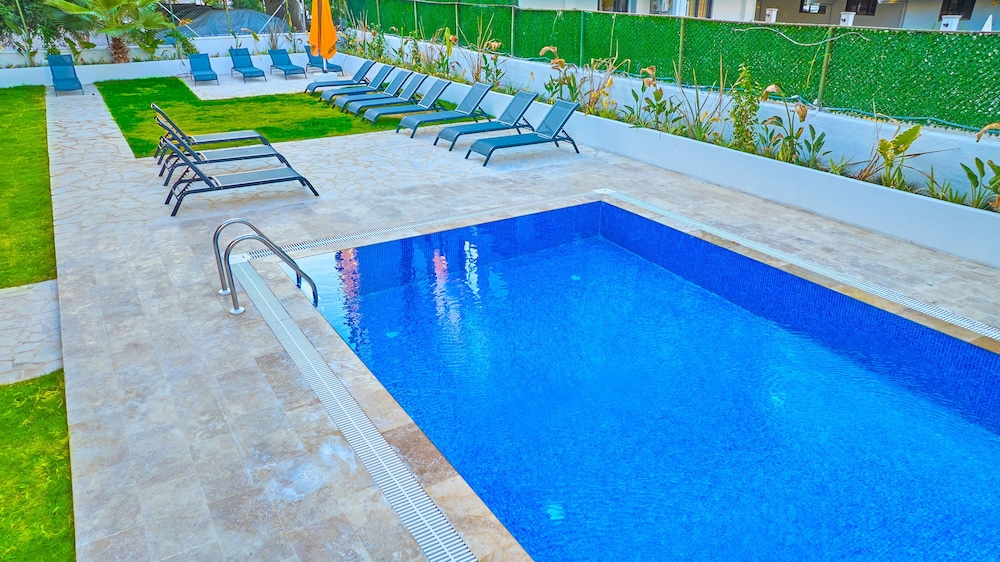 Der Inn Hotel Lara 56/58