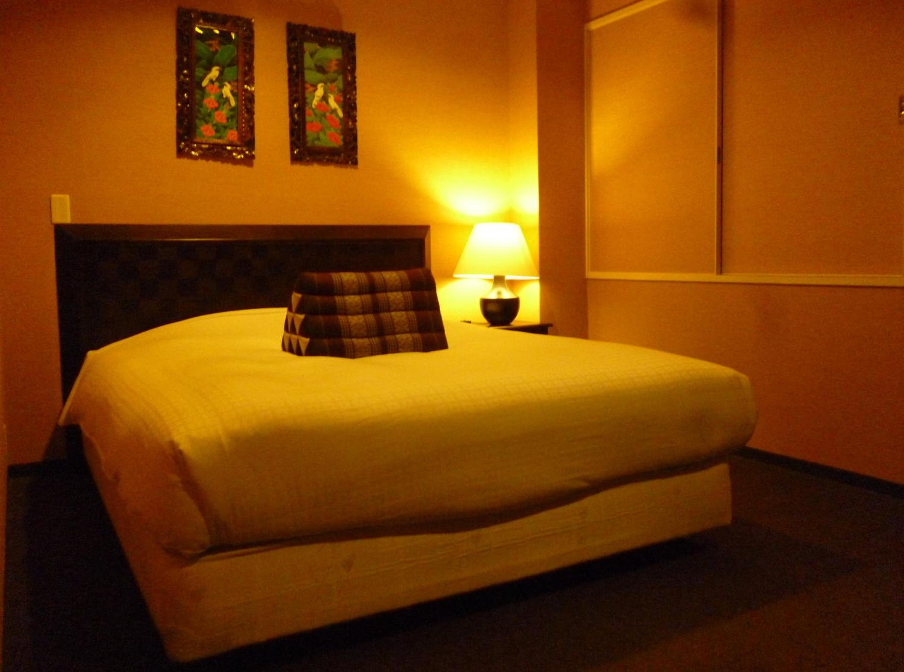 Room, Double Bed