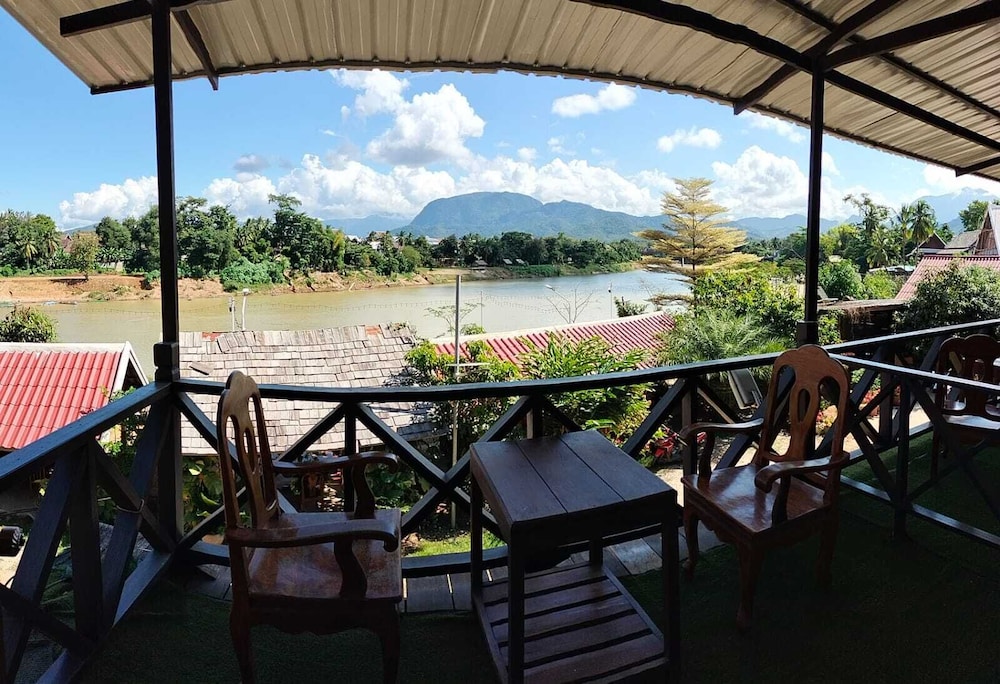 Villa Kingkham Riverside 63/69