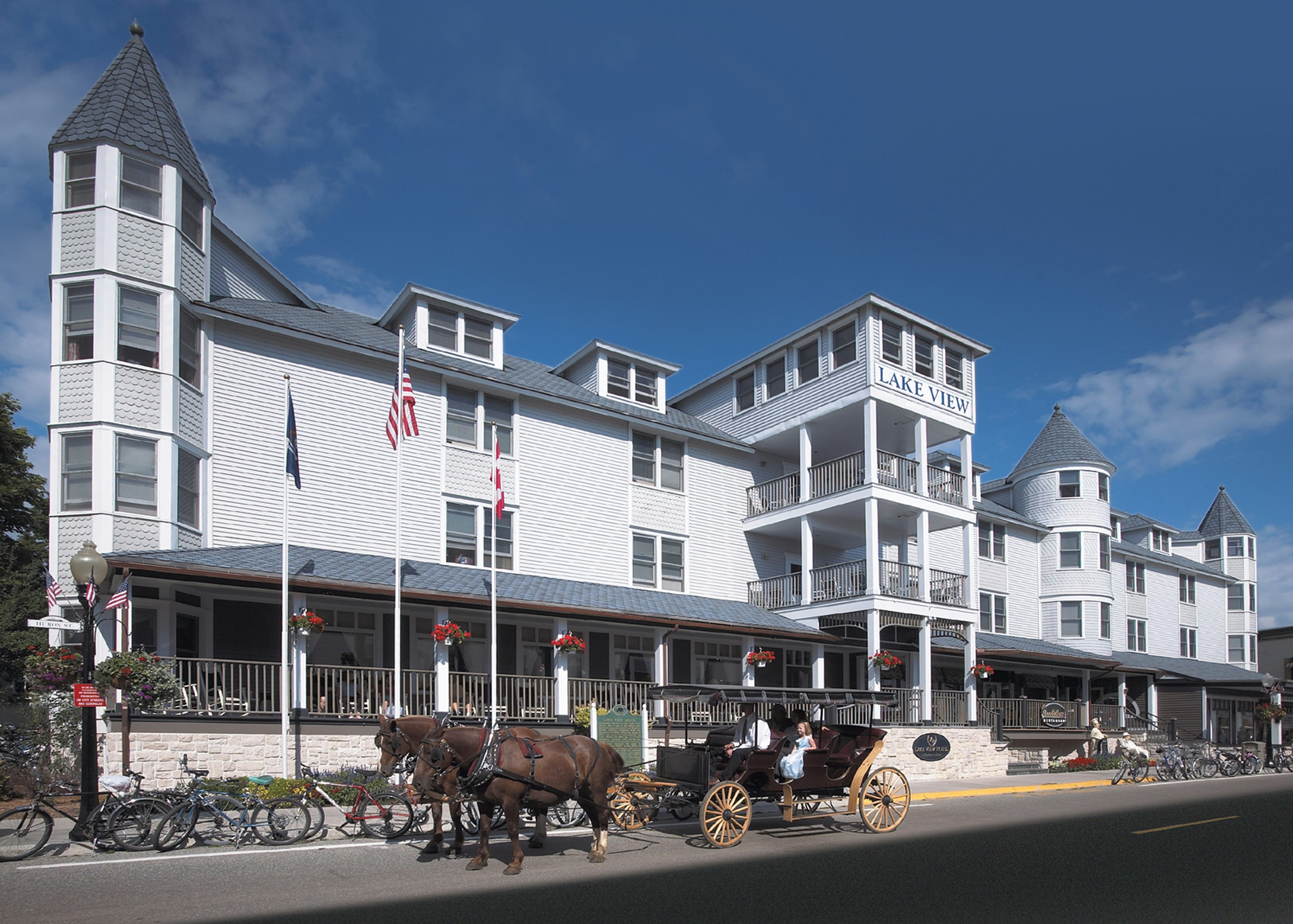 Lake View Hotel 45/46