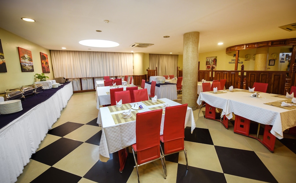 Hotel Sojovalo Kampala 28/29