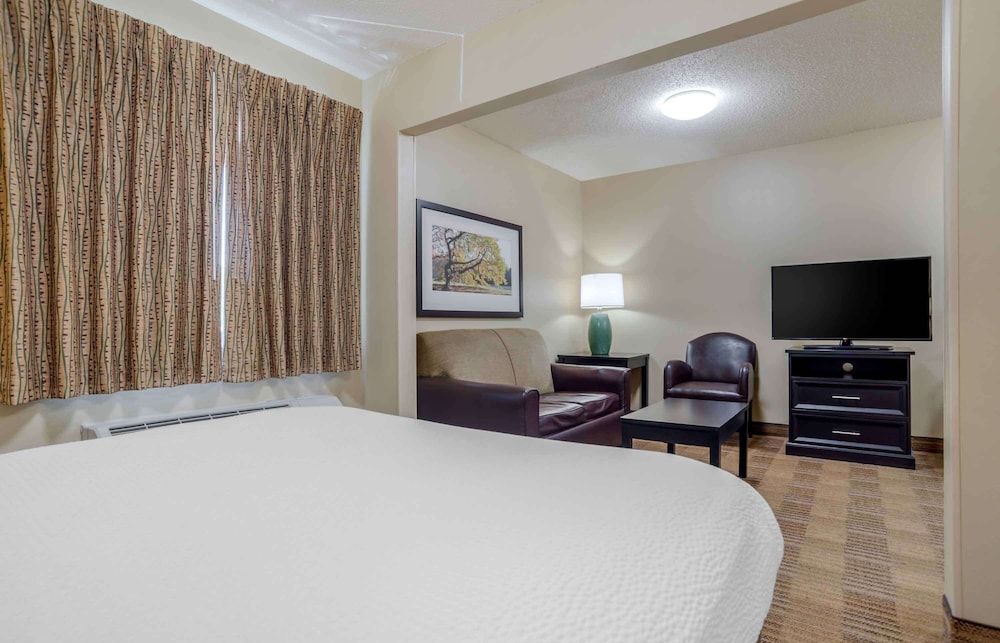 Extended Stay America - Birmingham - Wildwood 11/41