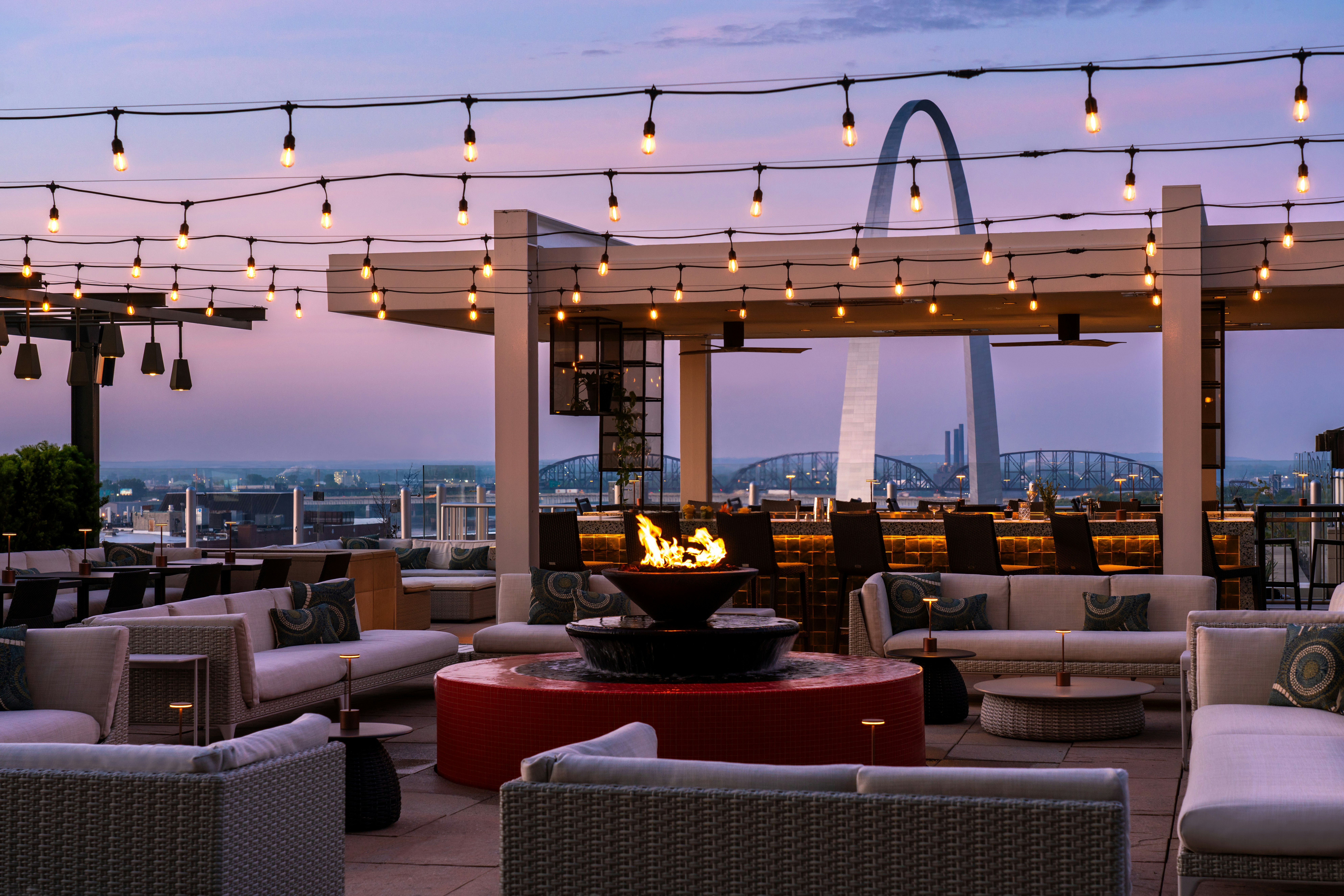 Four Seasons Hotel St. Louis 48/79