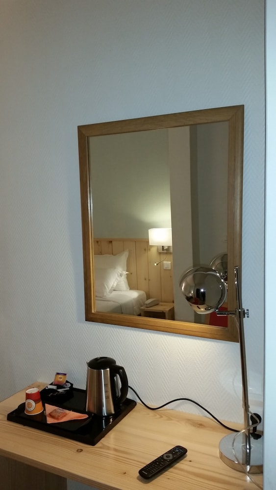 Hotel Le Compostelle 43/43