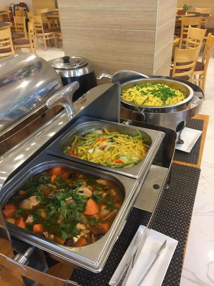 Dao Ngoc Hotel 32/47