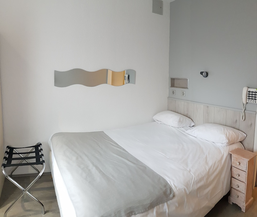 Hôtel La Bérangère 7/35
