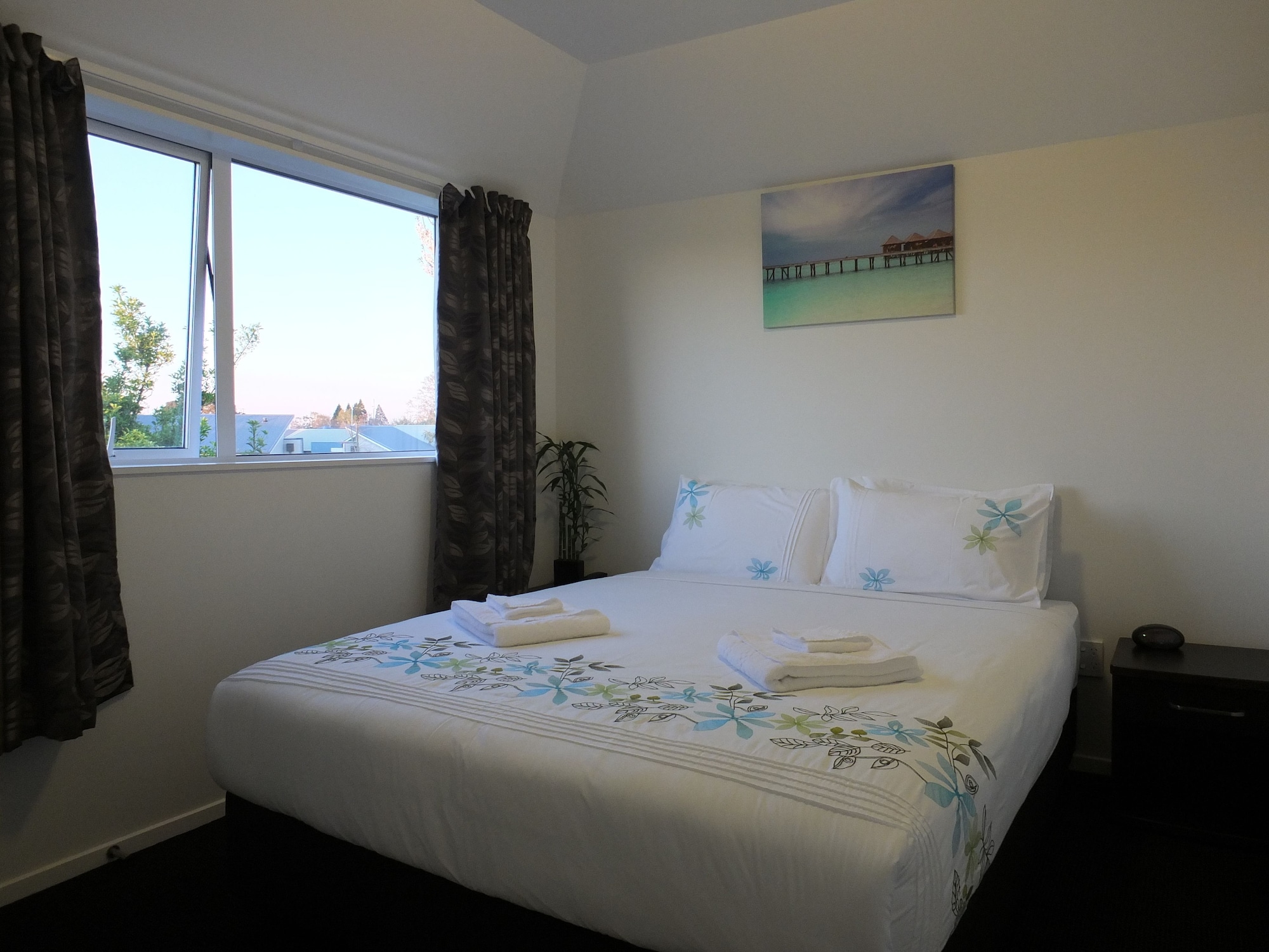 2 BEDROOMS, LUXURY, APARTMENT