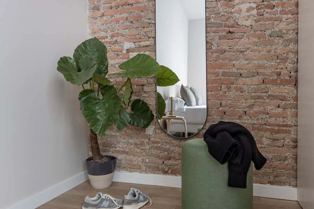 Apartamentos Libere Malaga Teatro Romano 50/50