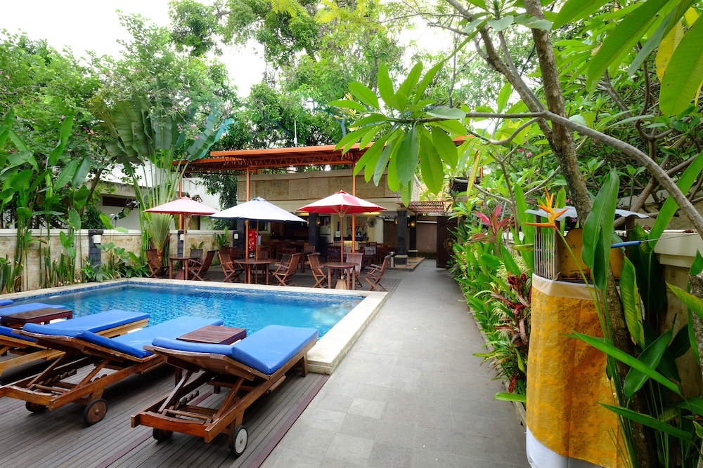 Sari Villa Sanur Beach 33/39