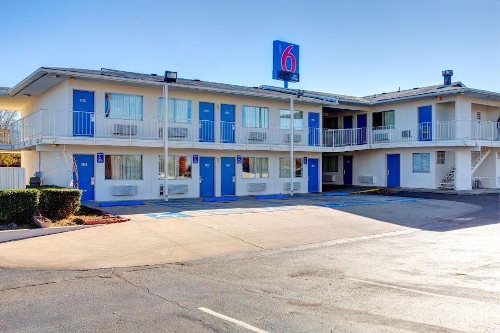 Motel6 Murfreesboro, TN in MURFREESBORO - TN