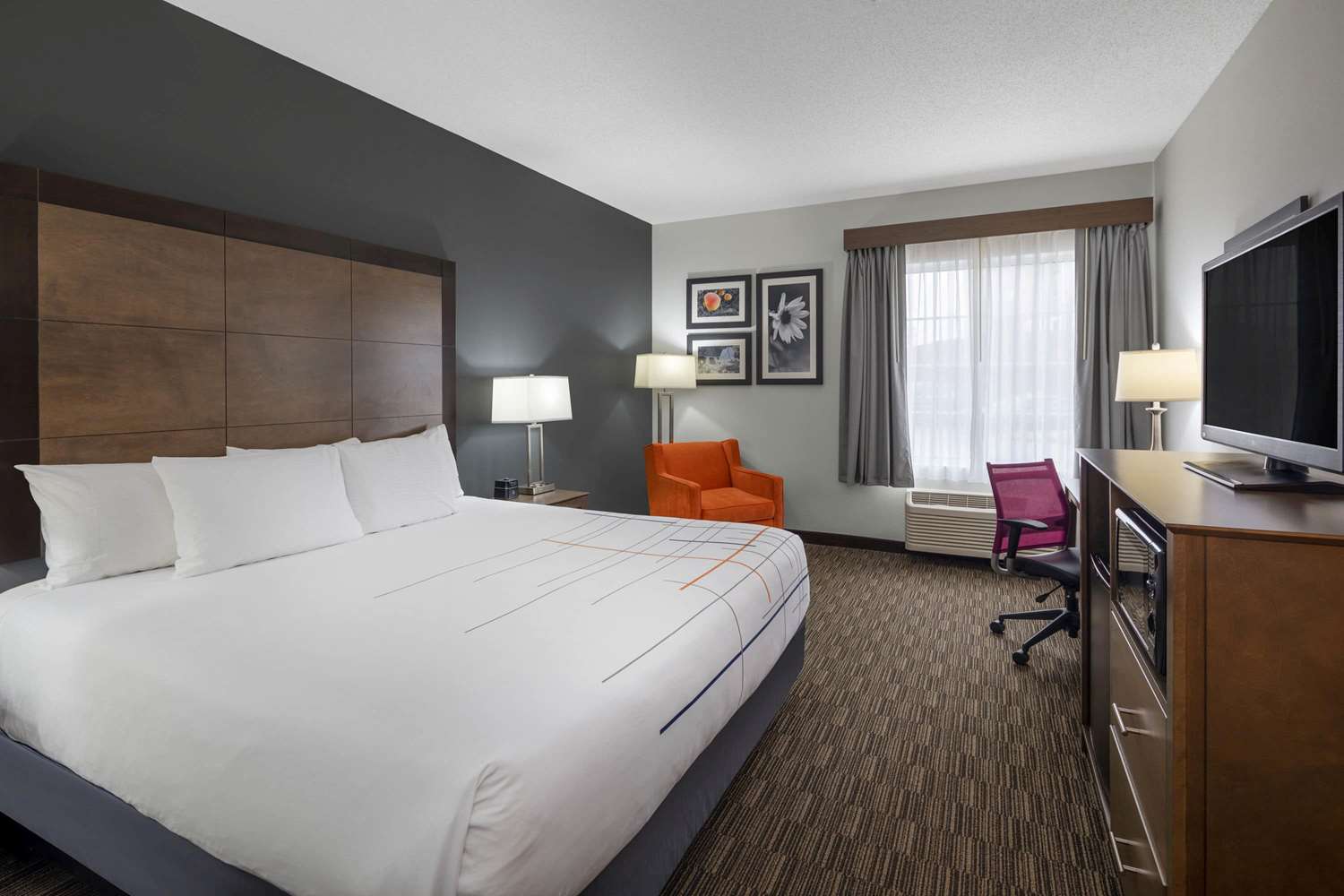 La Quinta Inn & Suites by Wyndham Atlanta Douglasville 13/53
