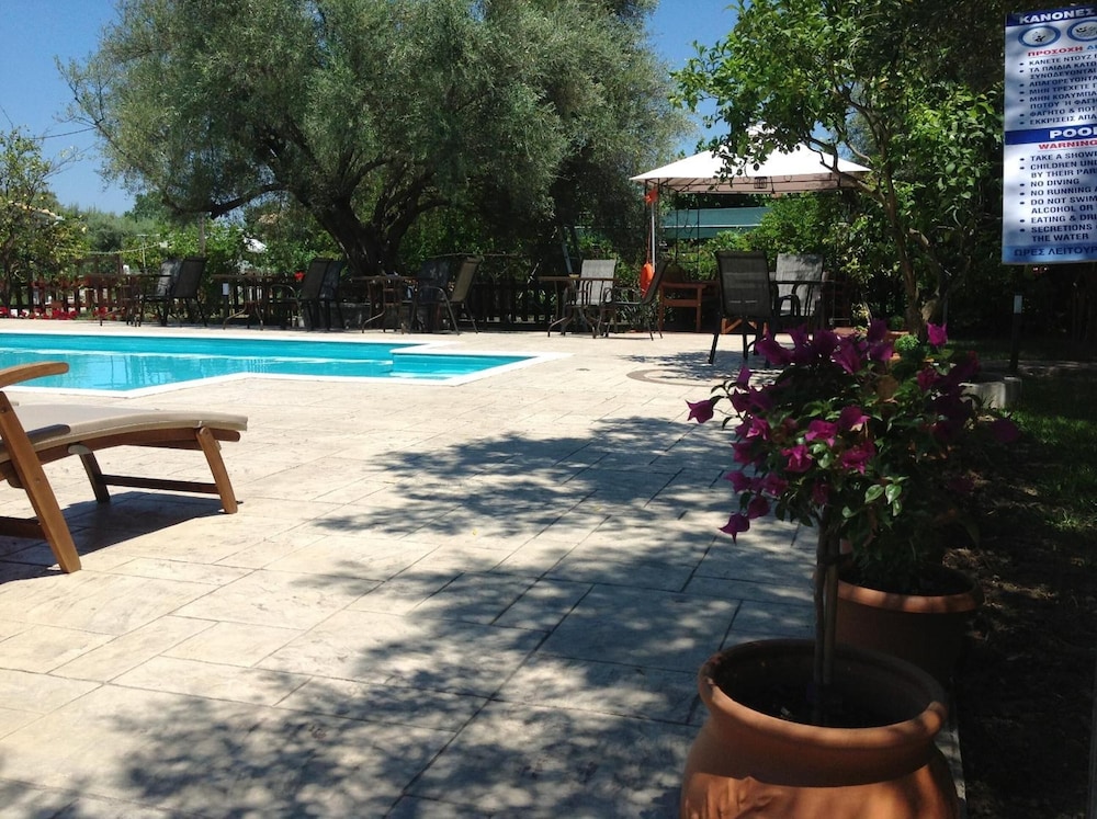 Avra Hotel 59/71