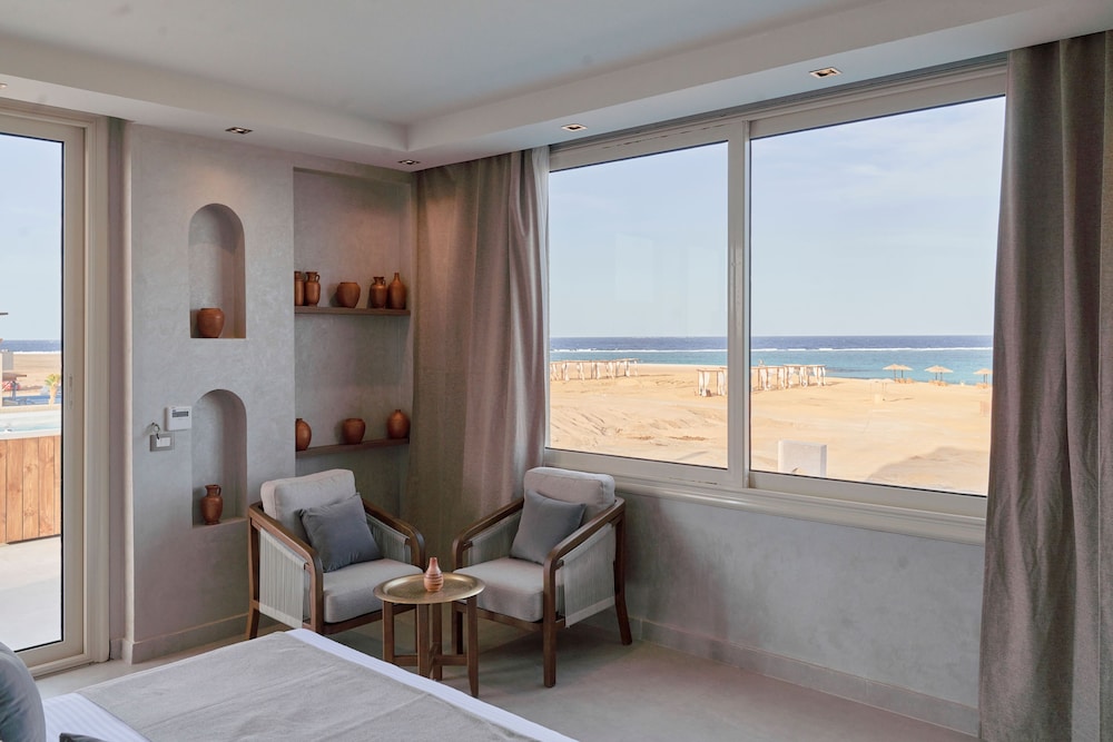 True Beach Resort 36/58
