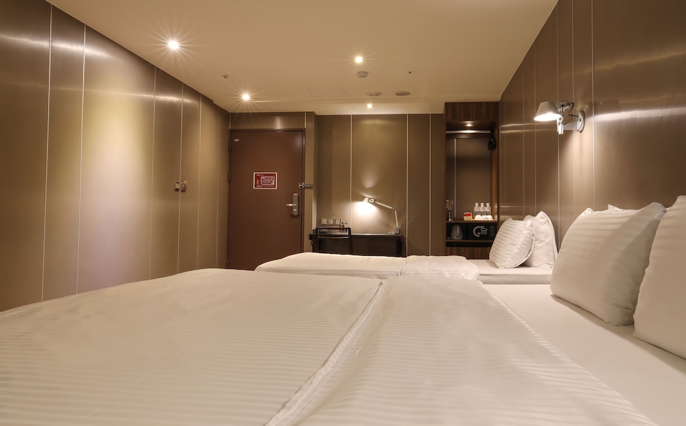 Hotel Relax I 10/47