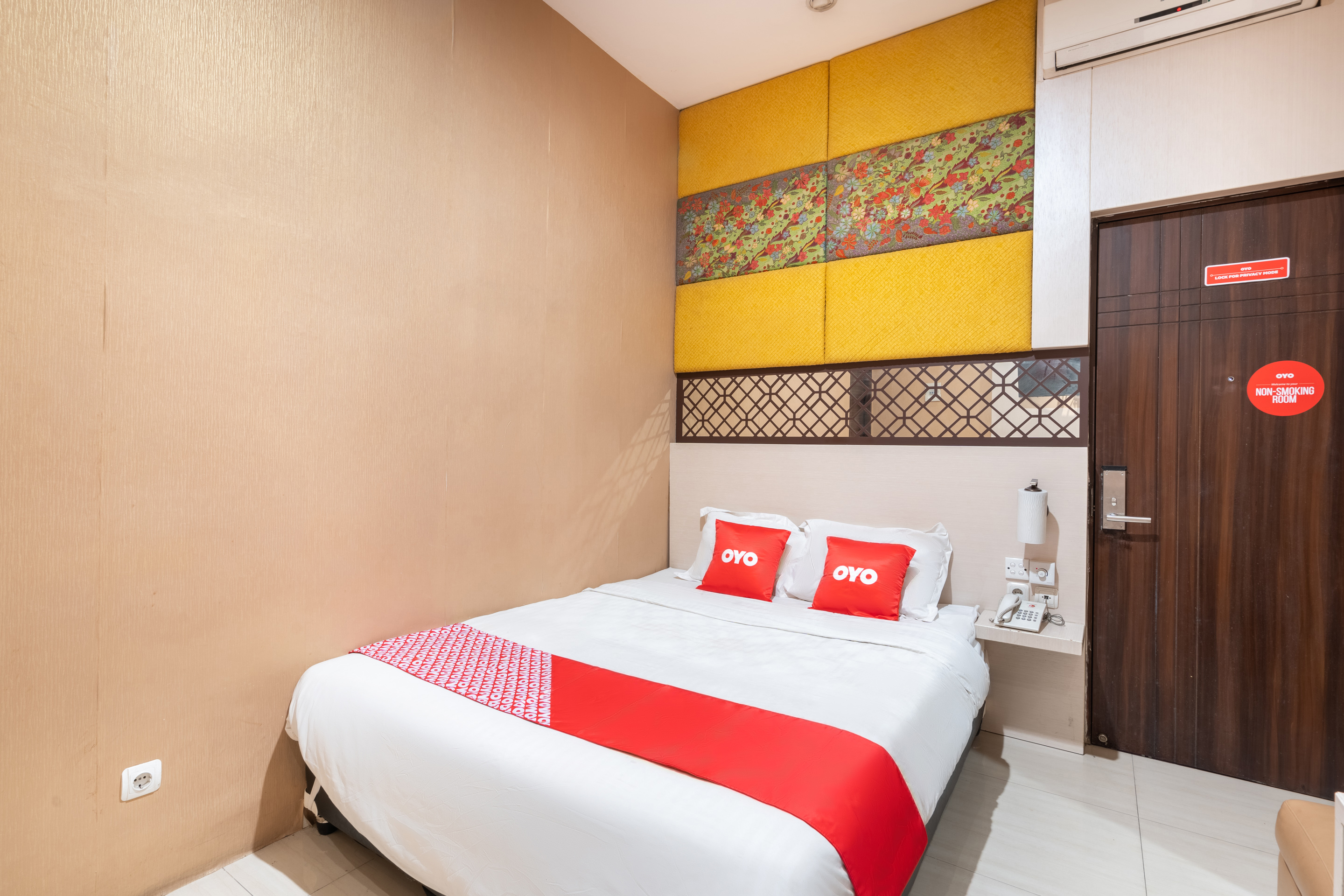OYO Flagship 91863 Metro House 19/50
