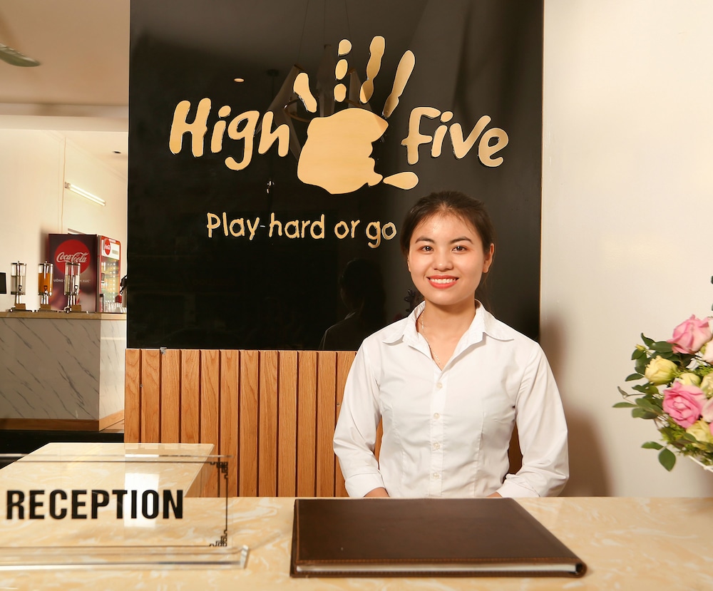 Hanoi High Five Hostel 3/21