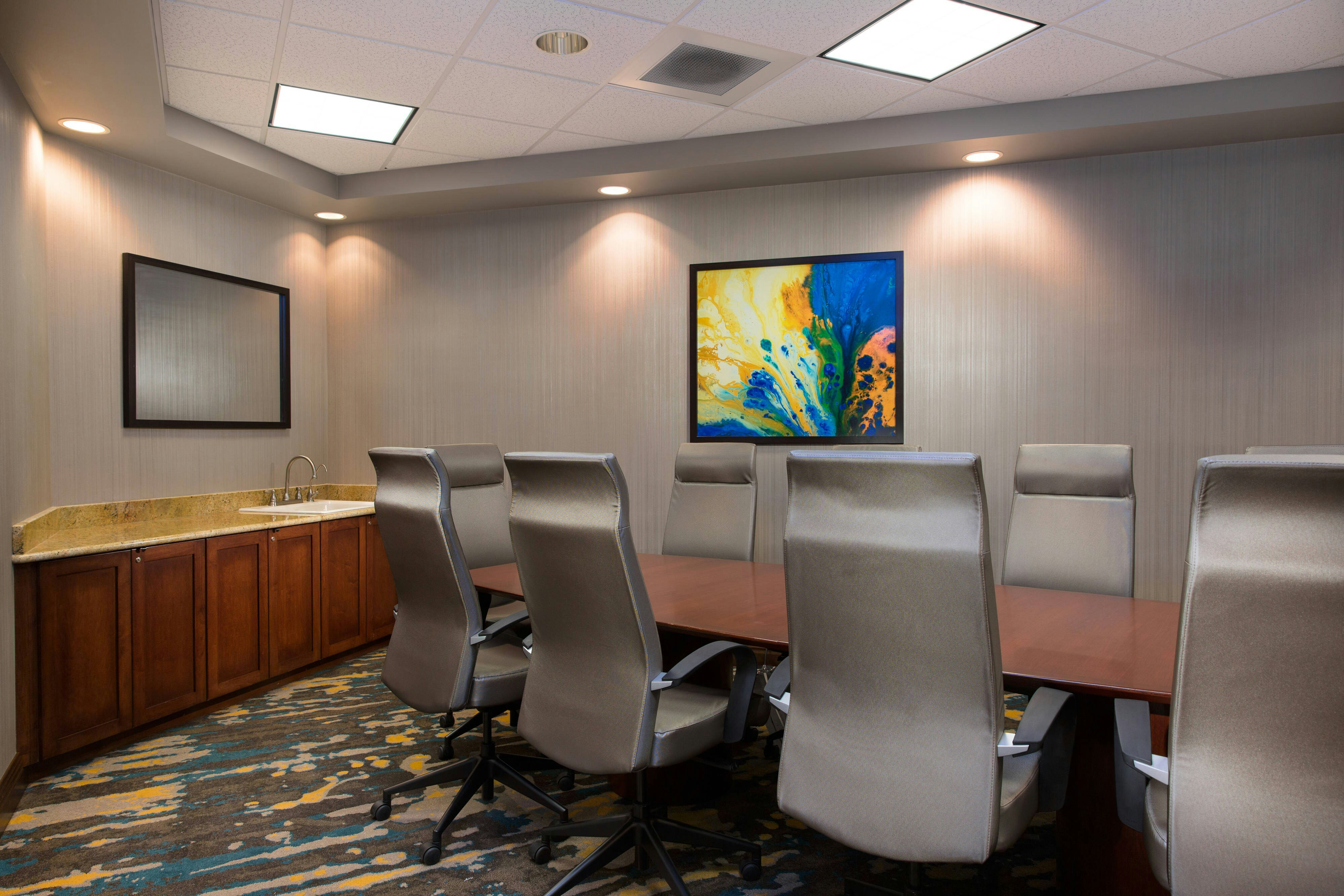 Residence Inn by Marriott Kansas City Airport 32/40