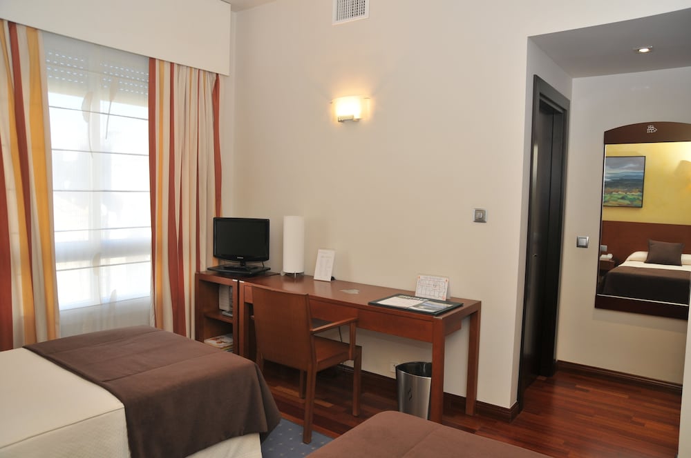 Maroa Hotel Ex Hotel America Vigo 39/48