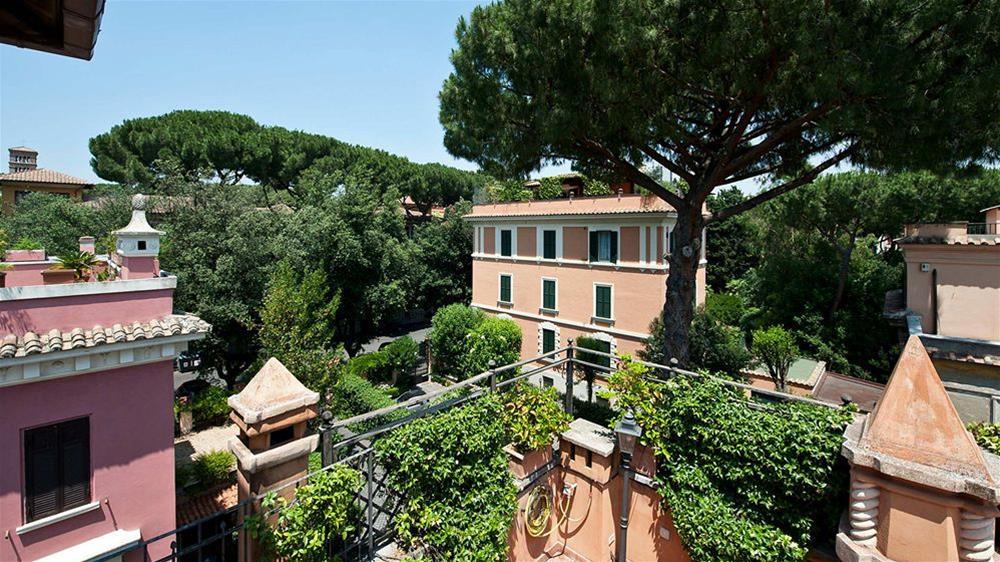 Hotel Aventino 77/84