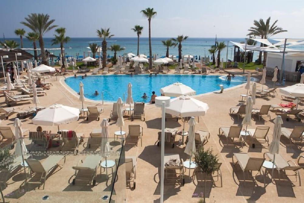 Vrissaki Beach Hotel 39/50