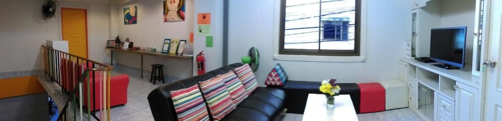 Salsa Hostel 32/57