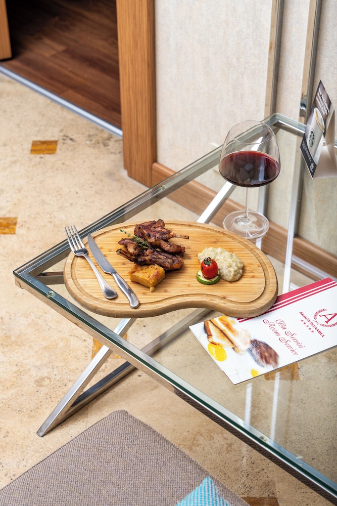 Akgun Istanbul Hotel, WorldHotels Crafted 35/50