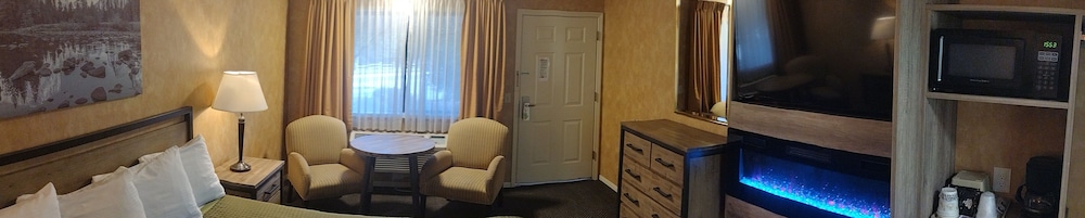 Yosemite Cedar Lodge 30/59