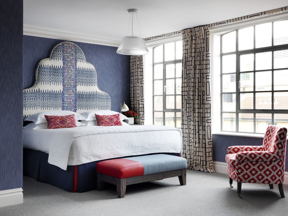 JUNIOR SUITE, DELUXE