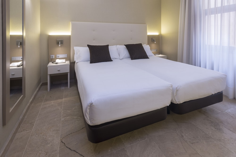 Hotel SERHS Del Port 27/72