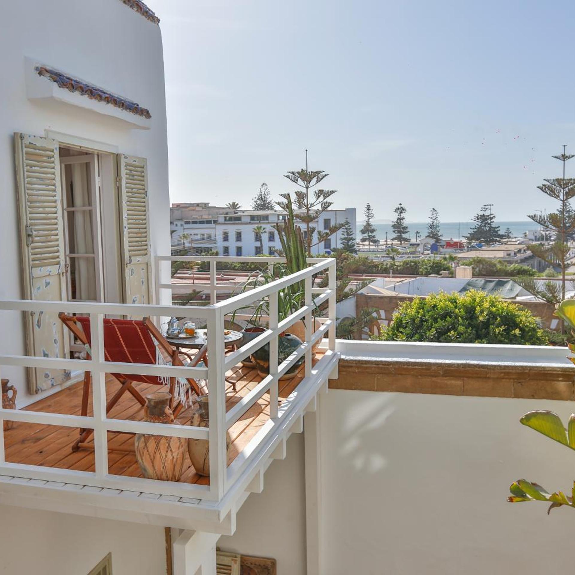 Riad Chems bleu 8/48