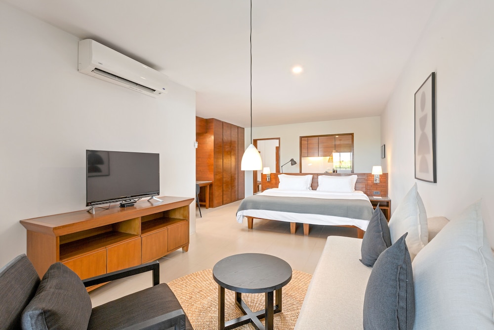 Sunprime Kamala Beach 15/35