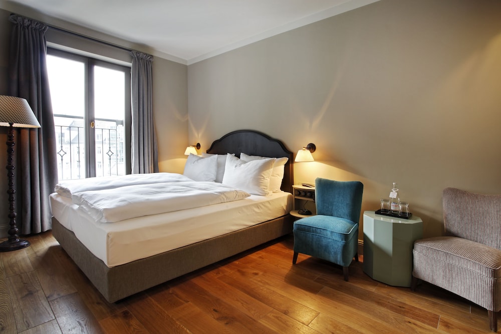 Monbijou Hotel Berlin 11/67