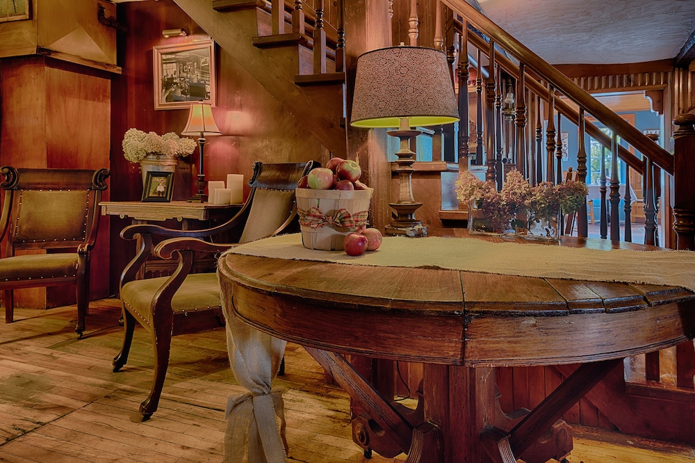 Auberge Handfield 26/50