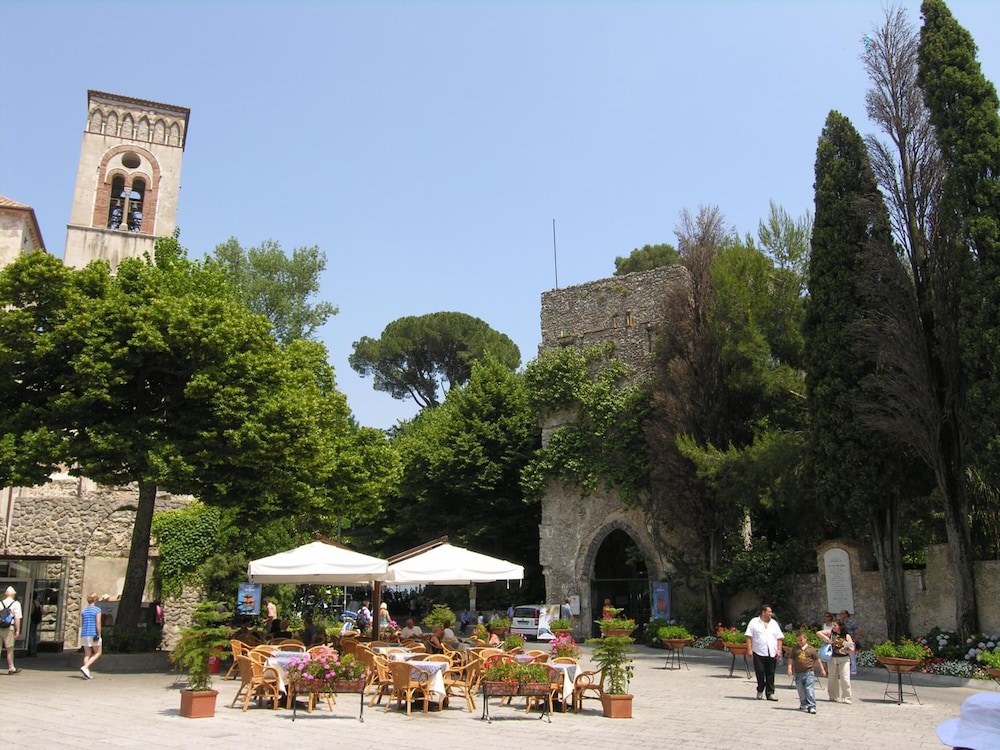 Ravello In 6/12
