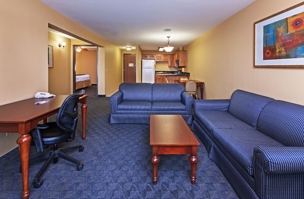 Holiday Inn Express Hotel And Suites Corpus Christi Nw Calallen 48/71