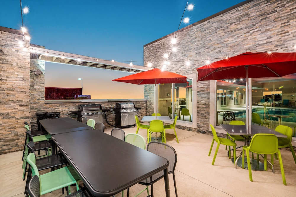 Home2 Suites By Hilton Brunswick Ga 7/44