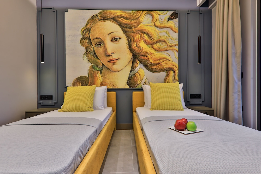 Neva Boutique Hotel 20/50