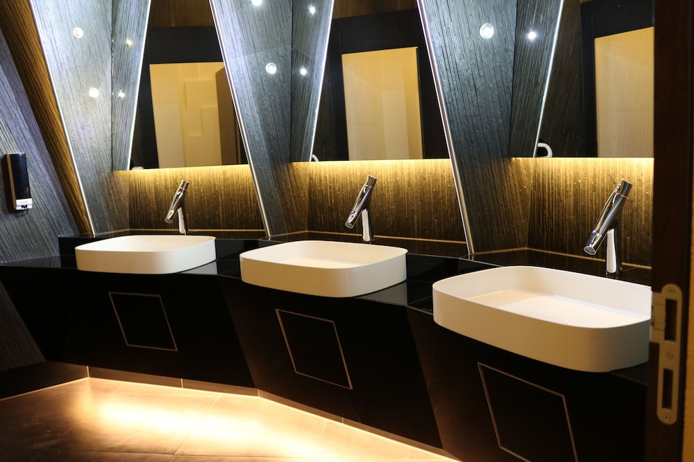 Hotel International Prishtina Spa Prishtina 11/27
