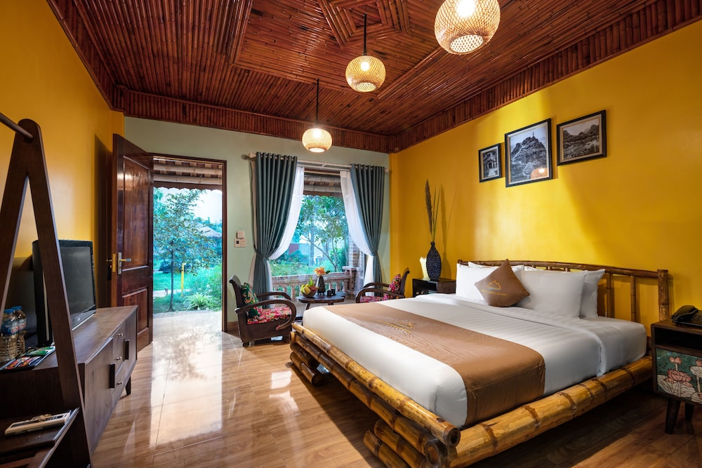 PREMIUM, CLASSIC, GARDEN VIEW