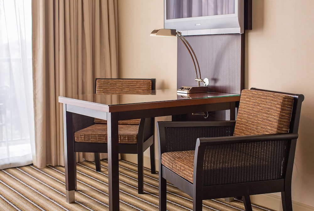 Maui Coast Hotel 54/71