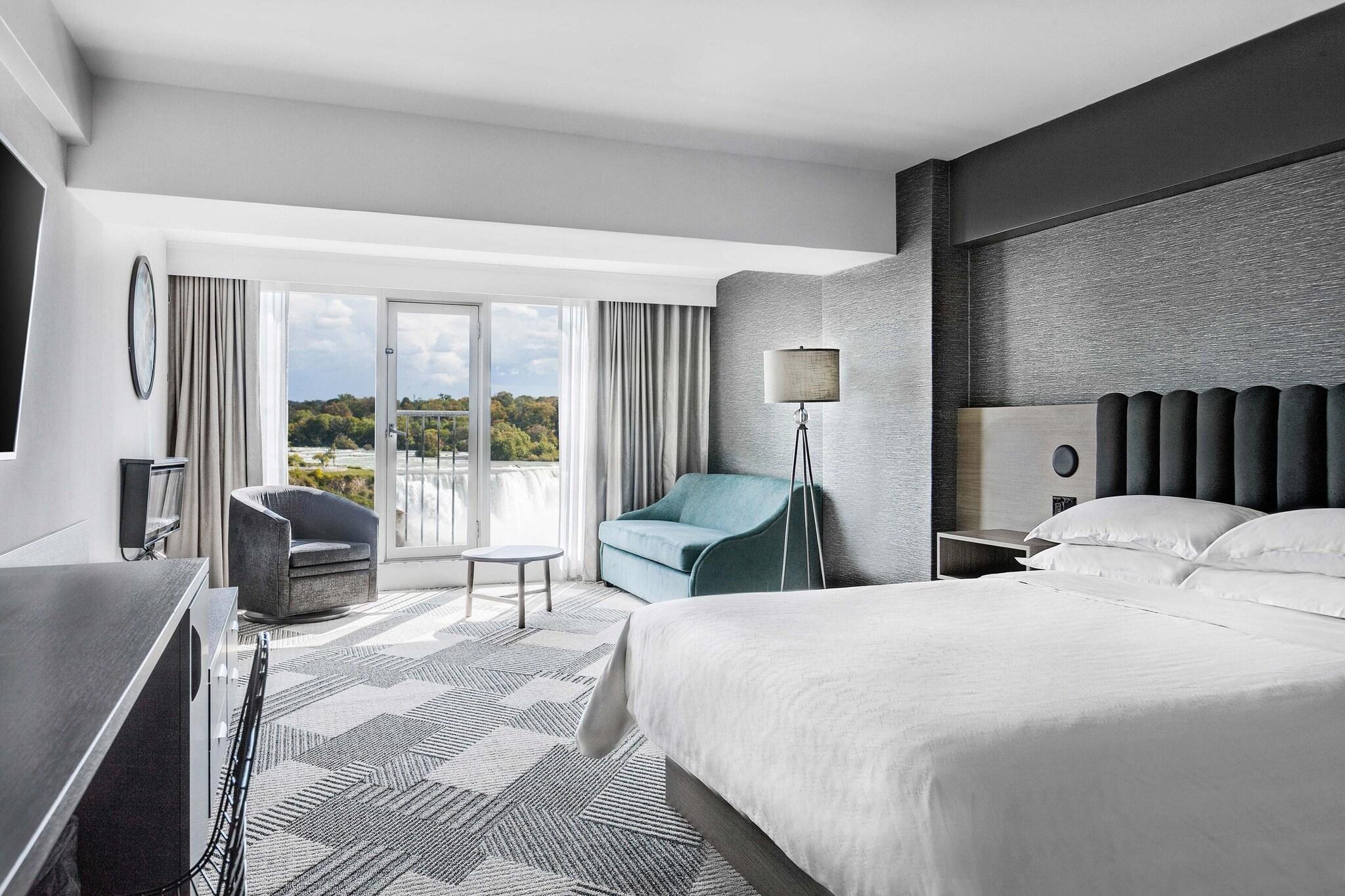 Premium, King Bed