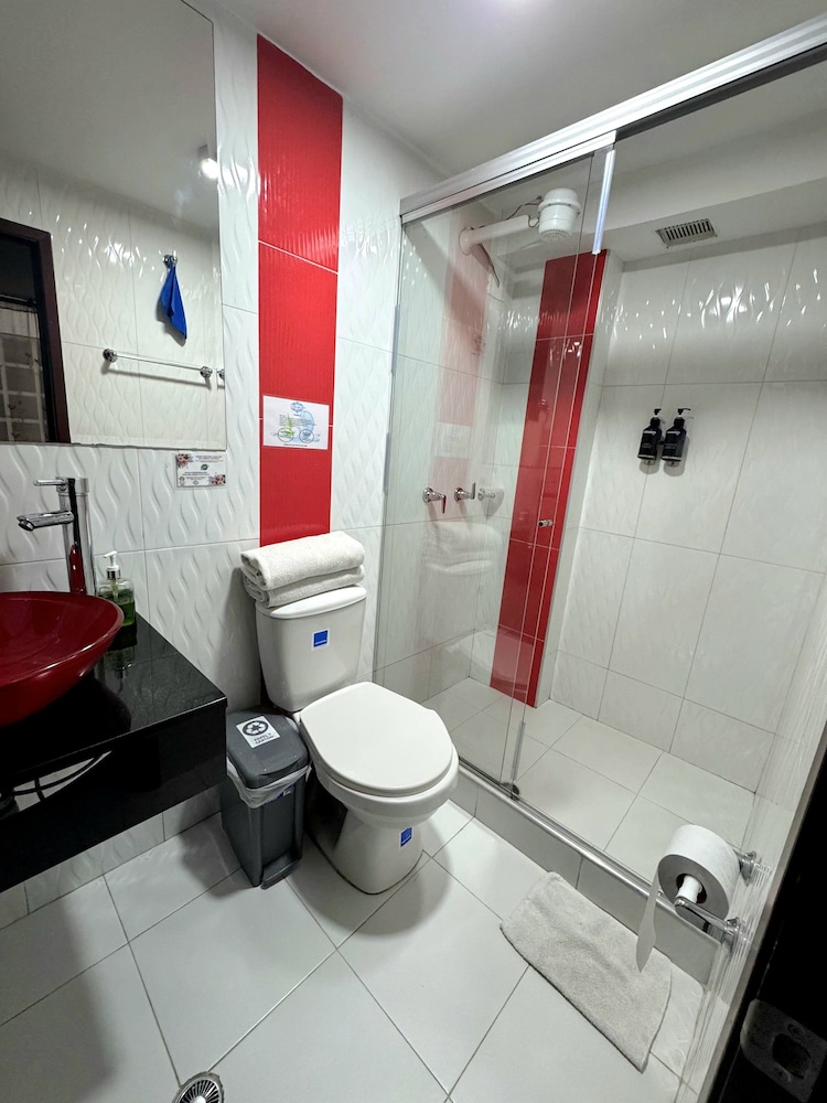 Hotel Oporto 83 47/50