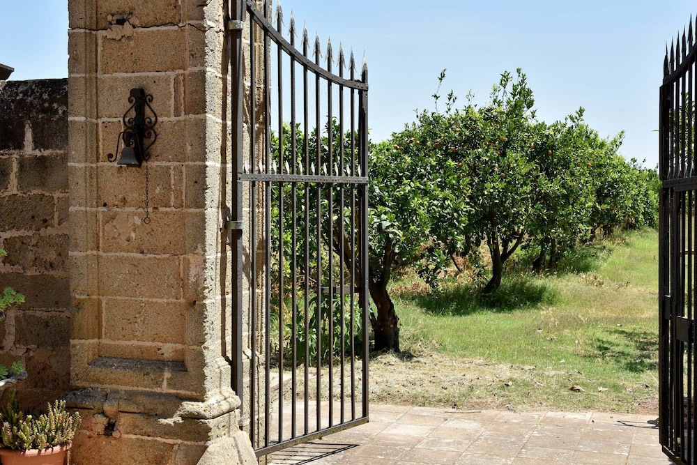 AGRITURISMO SANTA CHIARA 42/50