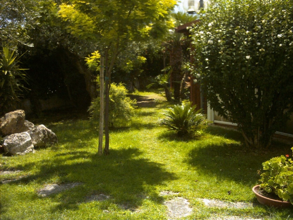 La Villa Dei Gourmets 41/50