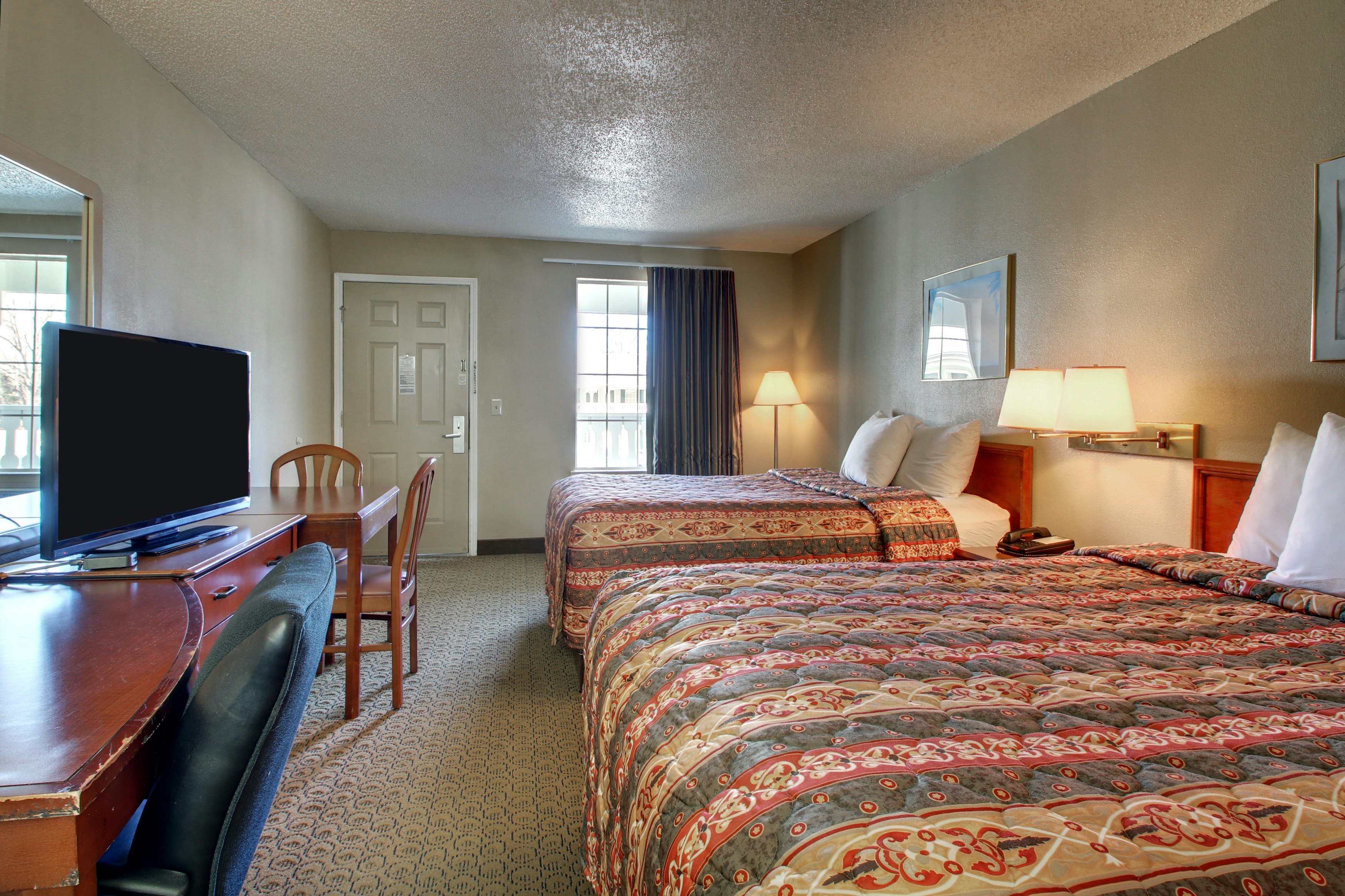 Key West Inn 4/15