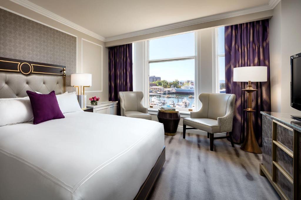 Fairmont, Ideal, Queen Bed, Harbour View