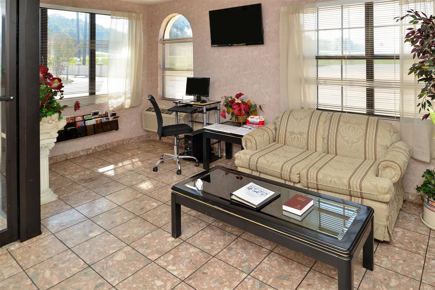Americas Best Value Inn Meridian 3/10