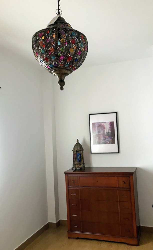 Triana Luxury Home 2/48